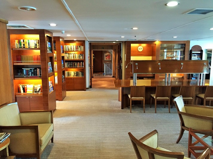 Die Schiffsbibliothek